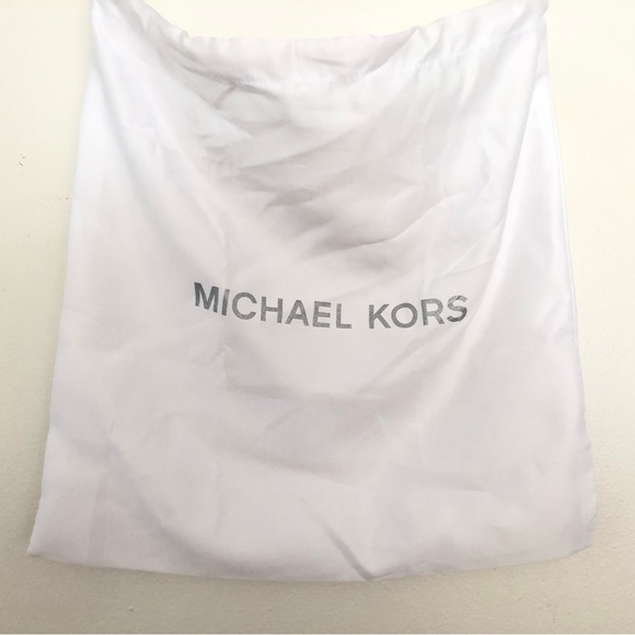 Michael Kors reptile crossbody purse - Picture 9 of 10